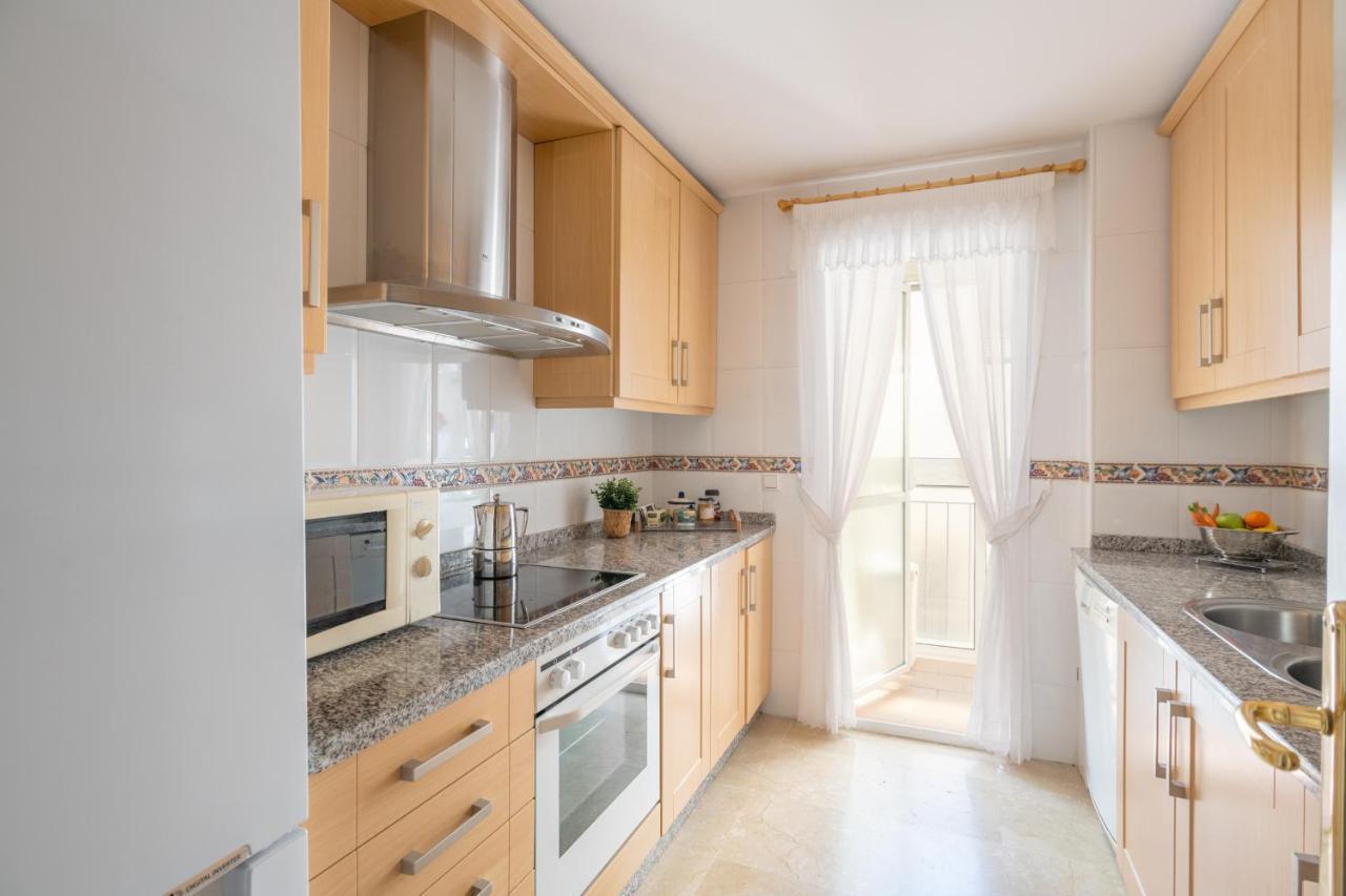 Atico 2 Terrazas Junto Al Mar By Rent Me Apartment Estepona Bagian luar foto