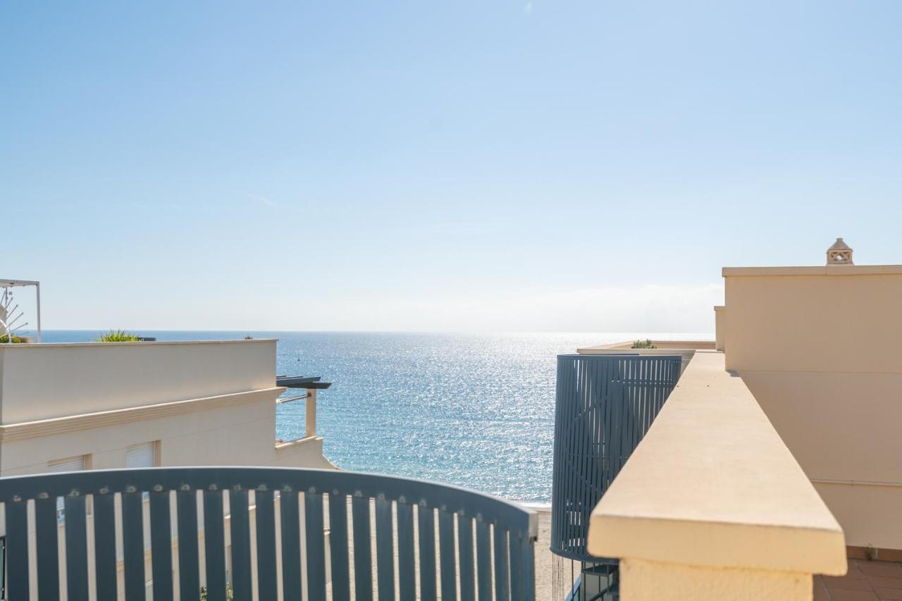Atico 2 Terrazas Junto Al Mar By Rent Me Apartment Estepona Bagian luar foto